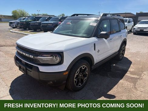 Used 2025 Ford Bronco Sport Outer Banks w/ Outer Banks Tech Package+ image 3