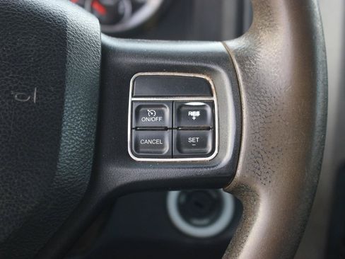 Used 2014 RAM 5500 Tradesman w/ Chrome Appearance Group AWD/4WD image 16