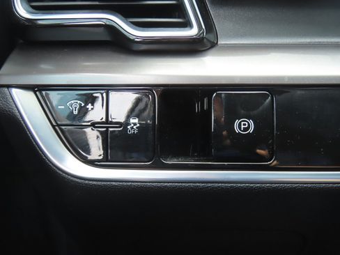 Used 2023 Kia Sportage EX FWD image 26