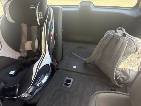 Used 2016 Chevrolet Tahoe LT RWD image 17