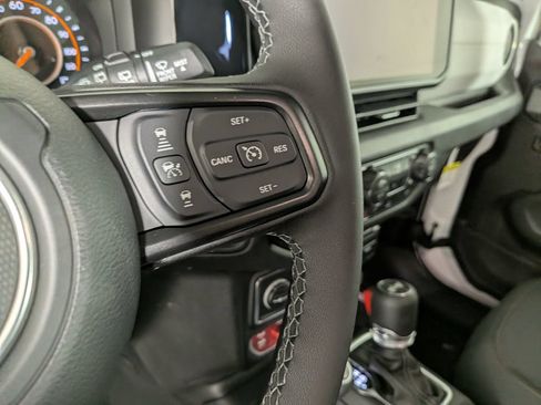 New 2026 Jeep Wrangler Unlimited Sport AWD/4WD image 19