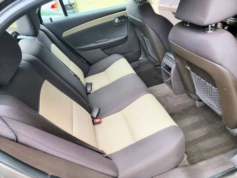 Used 2010 Chevrolet Malibu LS FWD image 18