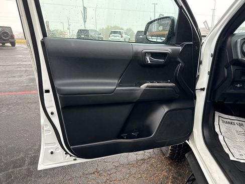 Used 2019 Toyota Tacoma TRD Pro image 10