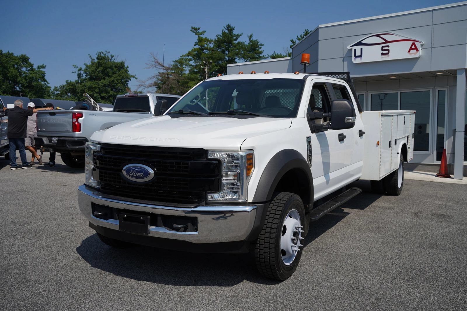 Used 2018 Ford F450 XL w/ Power Equipment Group RWD image 2