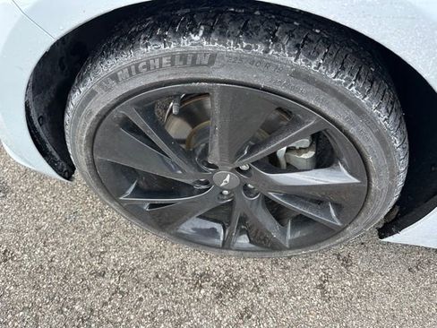 Used 2023 Genesis G70 2.0T w/ Sport Prestige Package image 8