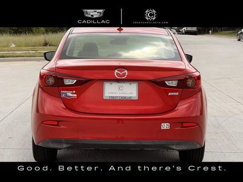 Used 2018 MAZDA MAZDA3 Touring FWD image 4