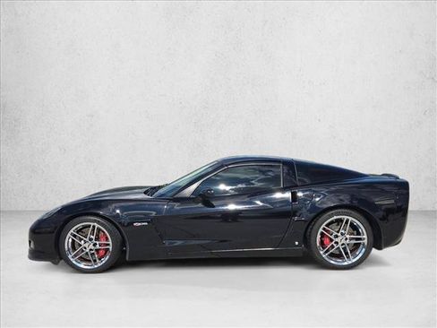 Used 2007 Chevrolet Corvette Z06 w/ Preferred Equipment Group RWD image 8