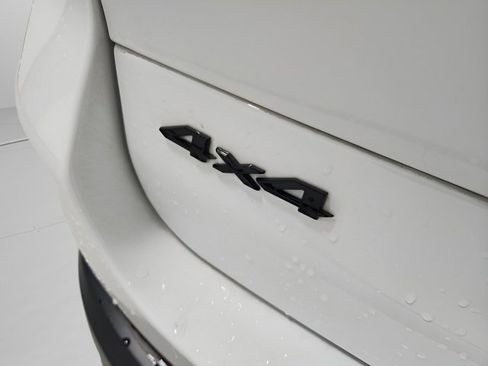 Used 2025 Jeep Grand Cherokee L Altitude image 14