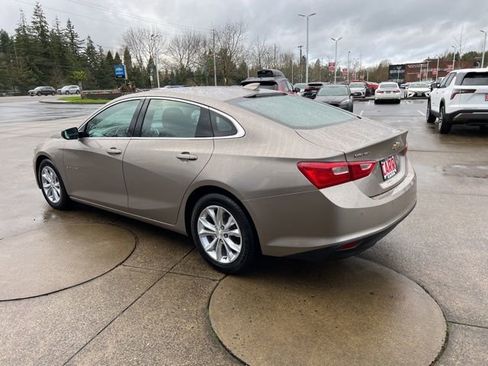 Used 2024 Chevrolet Malibu LT image 6