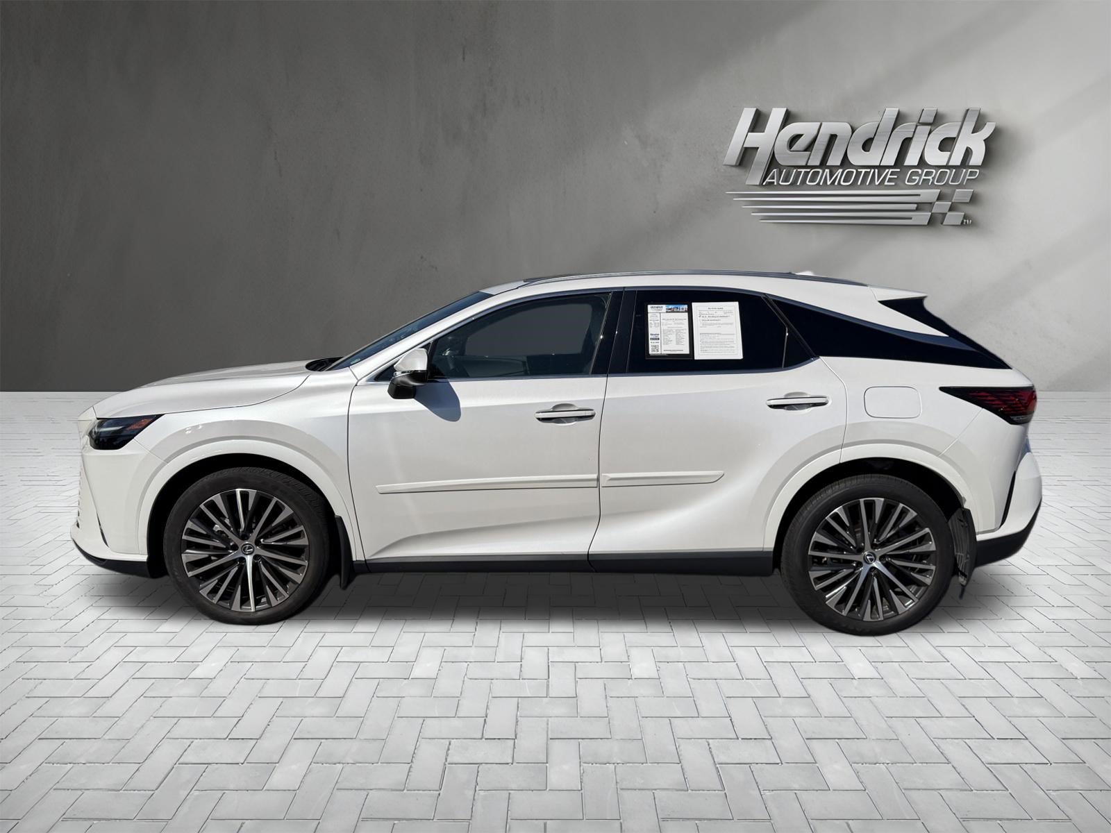 Used 2023 Lexus RX 350 Premium Plus w/ Accessory Package AWD/4WD image 7