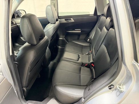 Used 2012 Subaru Forester 2.5X Limited image 21