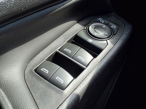 Used 2022 Chevrolet Equinox LT AWD/4WD image 12