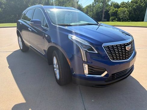 Used 2025 Cadillac XT5 Luxury FWD image 7