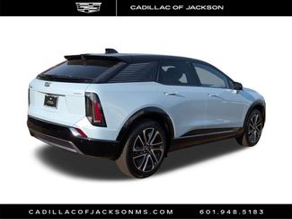 New 2026 Cadillac Optiq Sport 1 video 3