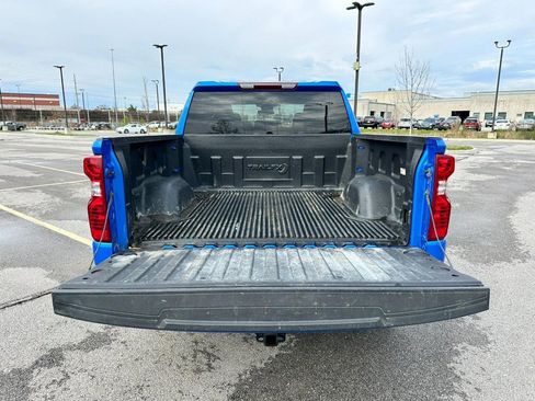 Used 2025 Chevrolet Silverado 1500 LT image 5