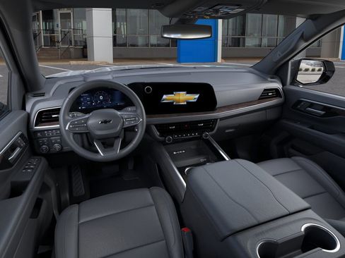 New 2026 Chevrolet Suburban Z71 w/ Comfort Package image 15