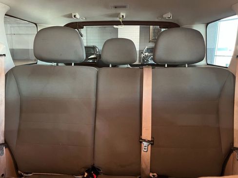 Used 2011 Ford Escape XLS w/ 101A Rapid Spec Order Code FWD image 17