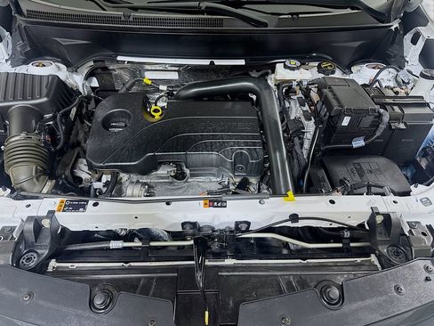 Used 2024 Chevrolet Equinox LT image 26