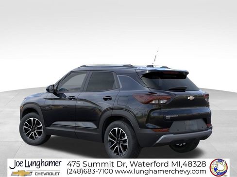 New 2026 Chevrolet TrailBlazer LT w/ Convenience Package AWD/4WD image 3