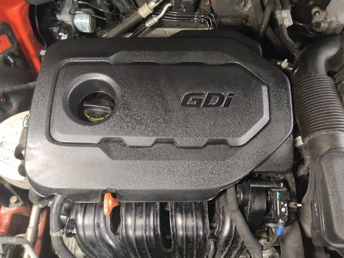 Used 2020 Hyundai Santa Fe SE FWD image 30