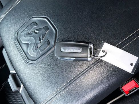 Used 2021 RAM 1500 Laramie image 14