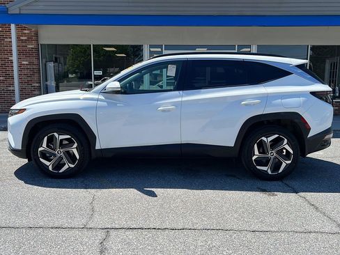 Used 2023 Hyundai Tucson Limited AWD/4WD image 2