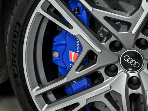 Used 2022 Audi R8 V10 performance AWD/4WD image 4