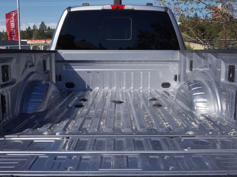 Certified 2023 Ford F350 Platinum image 30