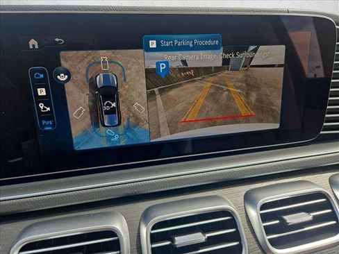New 2026 Mercedes-Benz GLS 450 4MATIC image 12