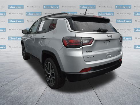 Used 2024 Jeep Compass Limited w/ Elite Group AWD/4WD image 8