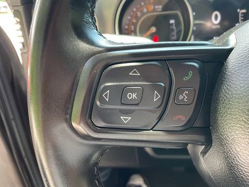 Used 2021 Jeep Wrangler Sport AWD/4WD image 22