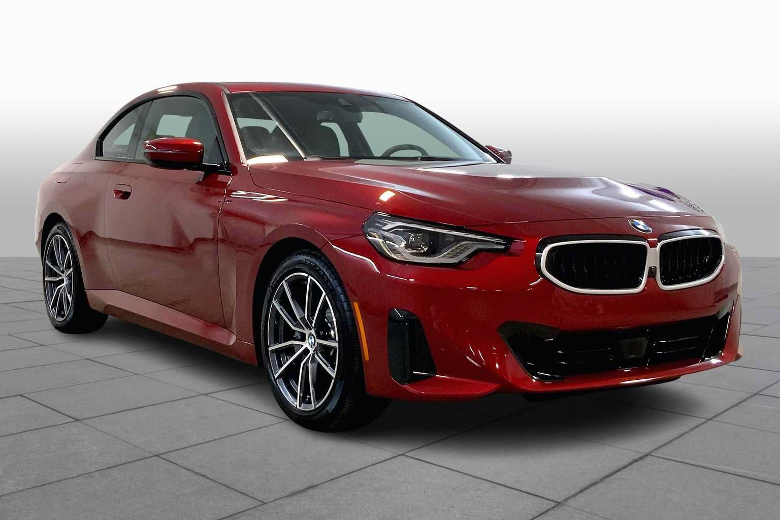 Used 2025 BMW 230i xDrive Coupe w/ Premium Package AWD/4WD image 2