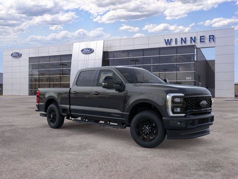 New 2026 Ford F250 Lariat w/ Black Appearance Package AWD/4WD image 7