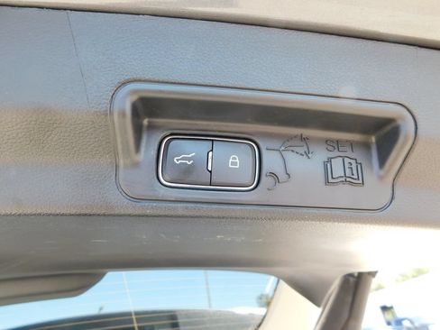 Used 2025 Ford Explorer Active w/ Active Comfort Package AWD/4WD image 29