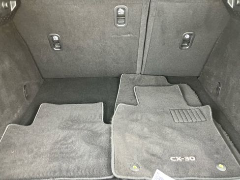 Used 2023 MAZDA CX-30 AWD 2.5 S w/ Premium Package image 2