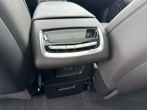 Used 2024 Cadillac XT6 Sport w/ Technology Package image 24