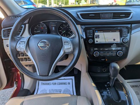 Used 2016 Nissan Rogue SL AWD/4WD image 44