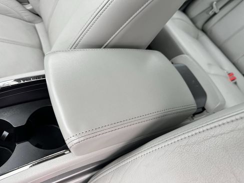 Used 2010 Buick LaCrosse CXL FWD image 23