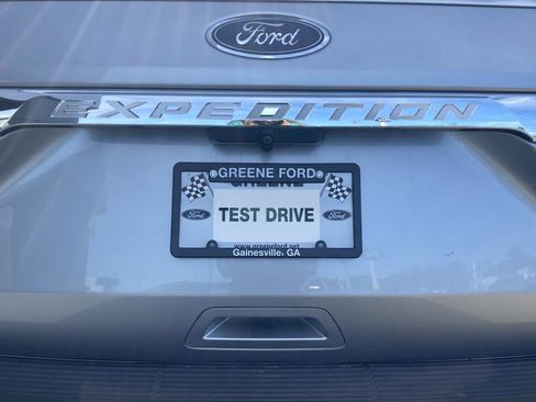 Used 2020 Ford Expedition Max Limited image 7