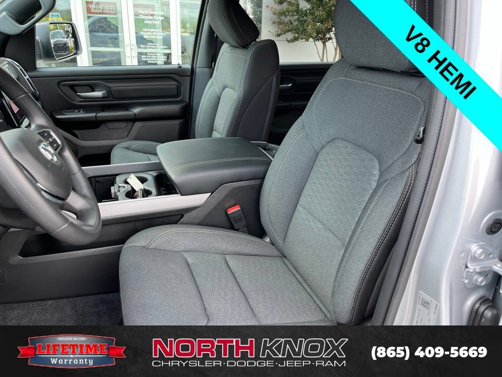 New 2026 RAM 1500 Express AWD/4WD image 6