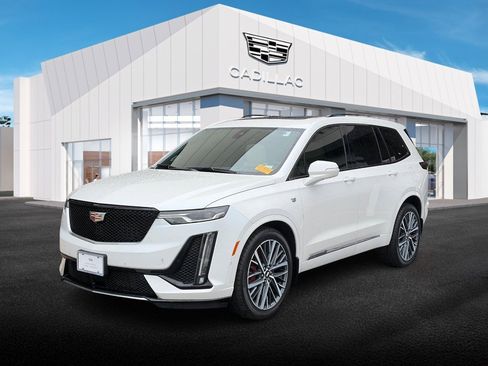 Certified 2024 Cadillac XT6 Sport w/ Technology Package AWD/4WD image 1