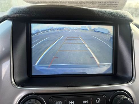 Used 2018 Chevrolet Suburban Premier image 29