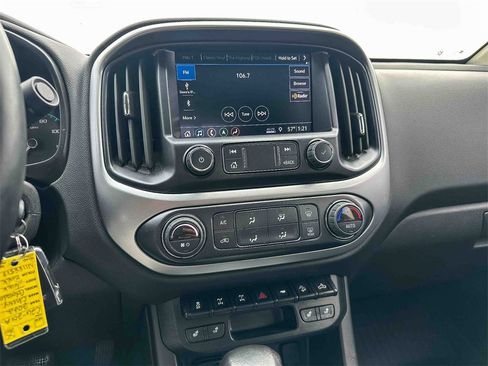 Used 2022 Chevrolet Colorado ZR2 image 30