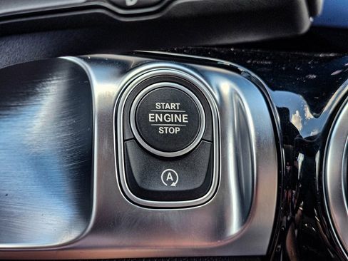 New 2026 Mercedes-Benz GLB 250 4MATIC image 23