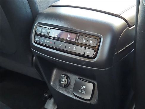 Used 2024 Hyundai Palisade Limited AWD/4WD image 25