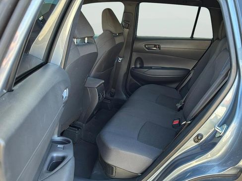 Used 2024 Toyota Corolla Cross AWD Hybrid image 23