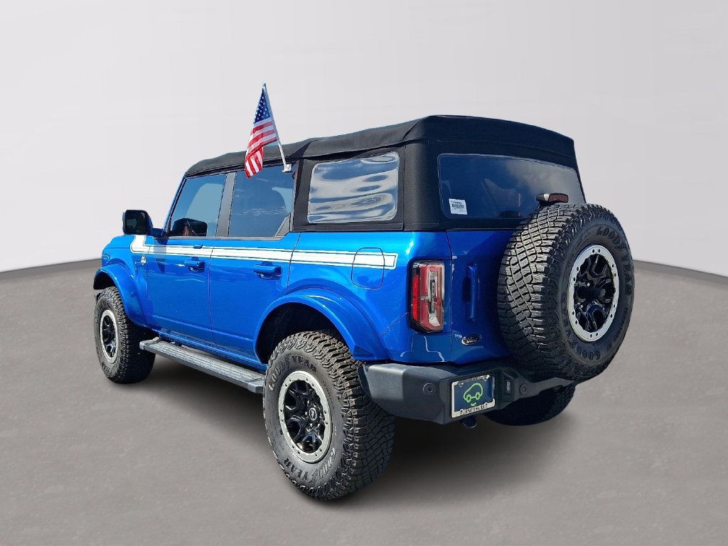 Used 2023 Ford Bronco Outer Banks w/ Sasquatch Package AWD/4WD image 4