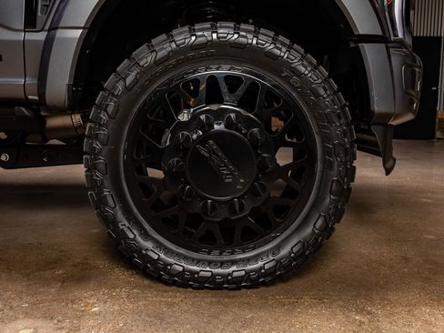 Used 2026 Ford F450 Platinum w/ Platinum Plus Package image 12