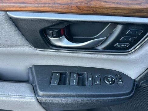 Certified 2017 Honda CR-V EX-L image 10