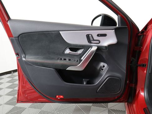 Used 2021 Mercedes-Benz A 220 A 220 4MATIC image 12